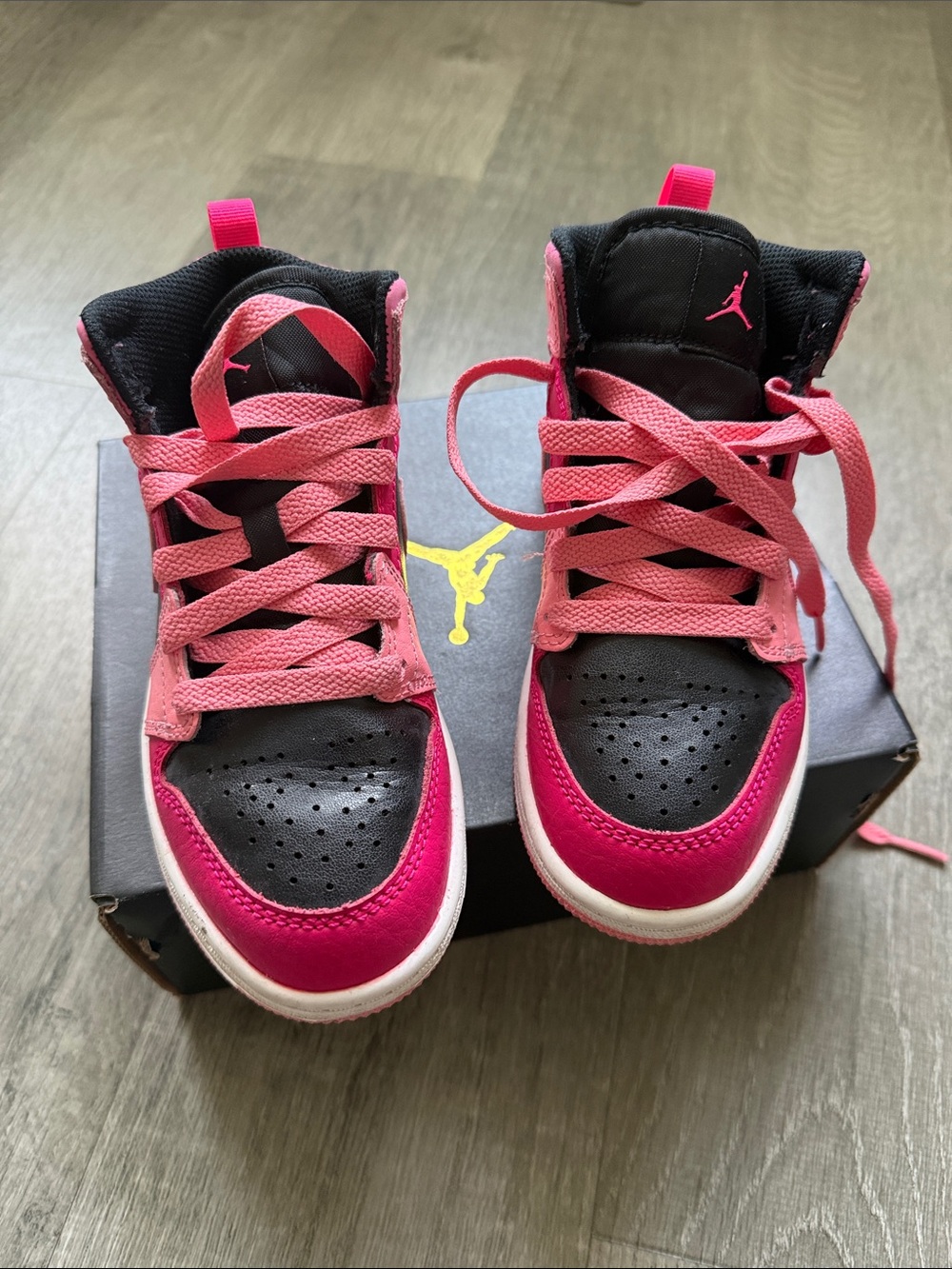 Nike Kids High-Top Sneakers in Pink and Black - Picture 3 of 5